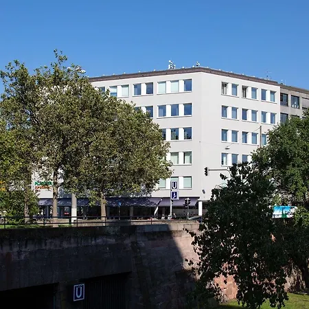 Brera 4* Нюрнберг